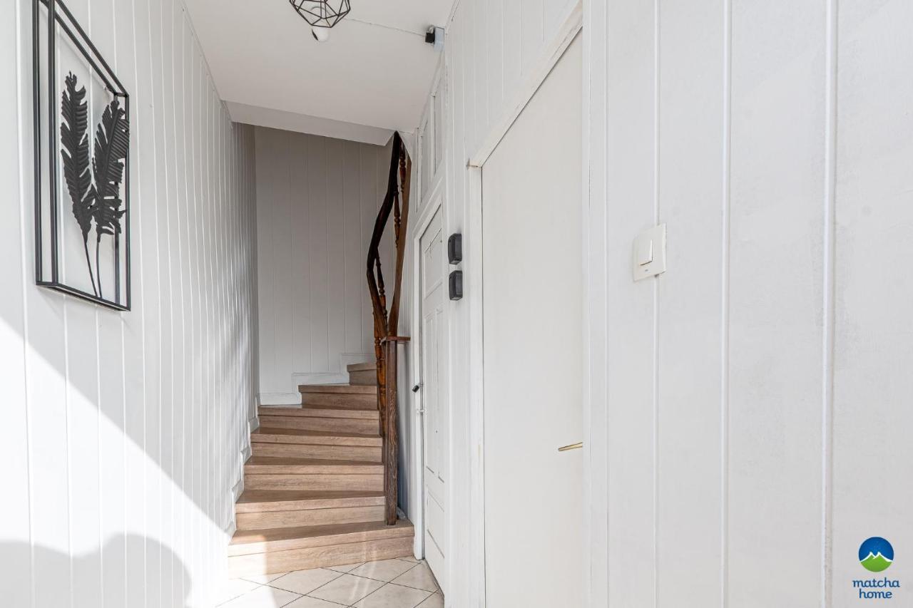 3 Appts - 3 A 7 Lits - Parfait 6 A 10 Pers - Max 26 Pers - 1 Immeuble - Convivialite, Rentabilite ------ English - 3 Apts - 3 To 7 Beds - Ideal For 6 To 10 Guests - Up To 26 - Same Building - Friendly, Flexible Hettange-Grande Exterior foto